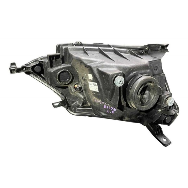 Farol Toyota Etios 2012 L.e C/detalhe B7653
