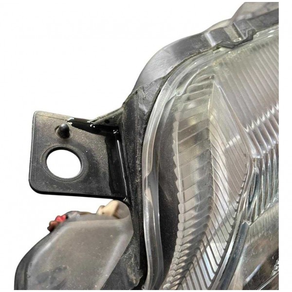 Farol Toyota Etios 2012 L.e C/detalhe B7653