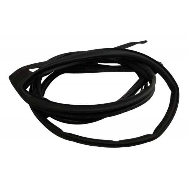 Borracha Guarda Po Porta Tras Esq Onix Plus 1.0 2022 B1982