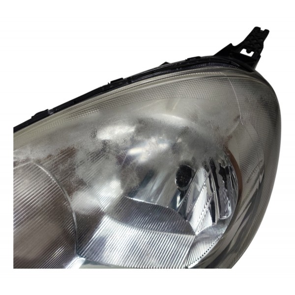 Farol Esquerdo Nissan March 1.6 2013 B1562