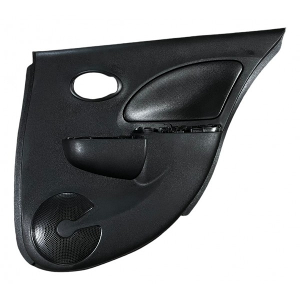 Foro De Porta Traseiro Direito  Nissan March Ano 2013