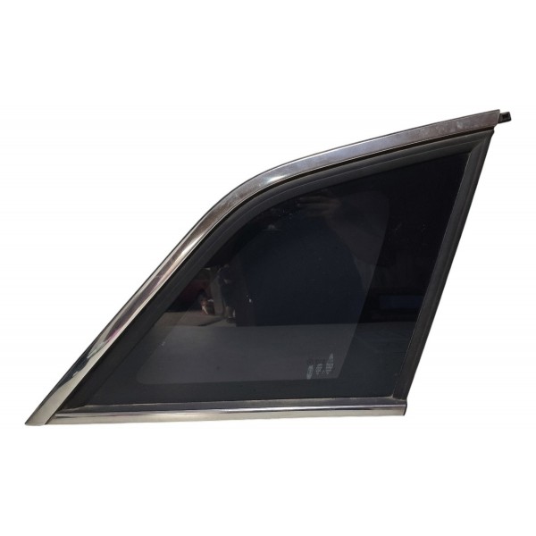 Vidro Fixo Traseiro Direito Gm Captiva 2010 B930