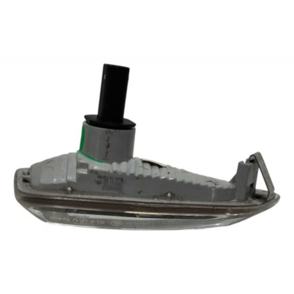 Pisca Paralama Esquerdo Gm Tracker 2025