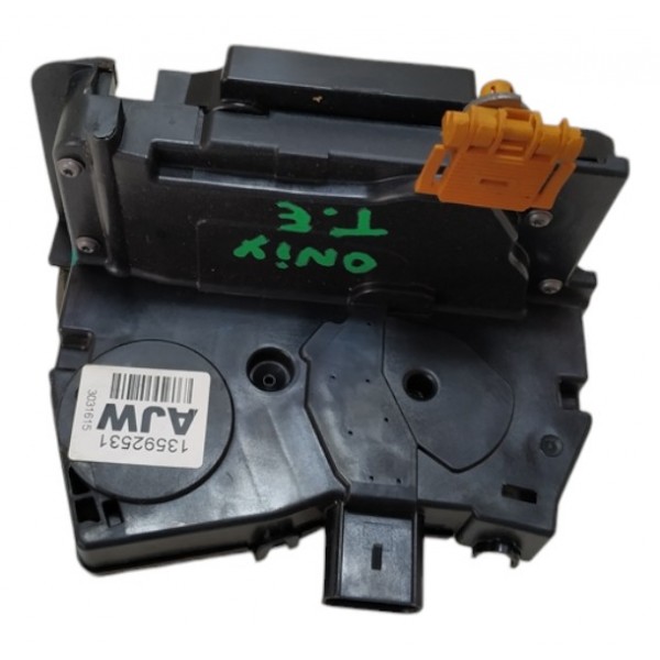 Fechadura Porta Traseira Esquerda Gm Onix 2018 B45