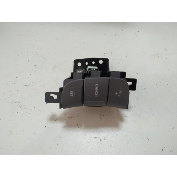 Botão Comando Volante Esquerdo Hyundai Azera 3.0 2010 A9988