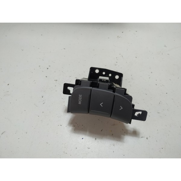 Botão Comando Volante Direito Hyundai Azera 3.0 2010 A9984