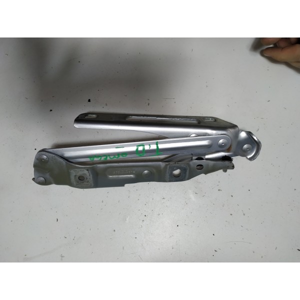 Dobradiça Tampa Traseira Direita Gm Omega 3.6 V6 2008 A9954