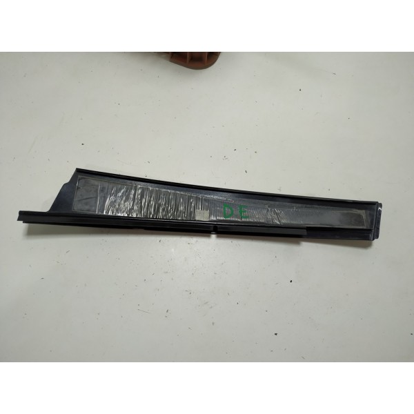 Aplique Porta Dianteira Esquerda Gm Omega 3.6 V6 2008 A9937