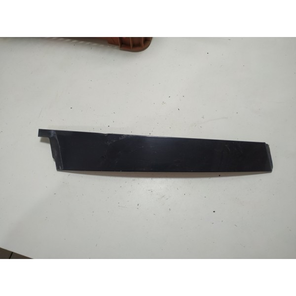 Aplique Porta Dianteira Esquerda Gm Omega 3.6 V6 2008 A9937