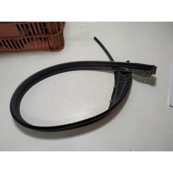 Borracha Guarda Po Porta Diant Esq Omega 3.6 V6 2008 A9936