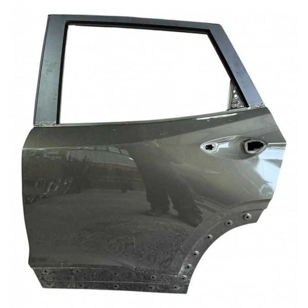 Porta Traseira Esquerda Gm Tracker 2020 A 2025 C/ Detalhe