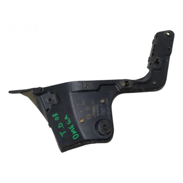 Guia Parachoque Traseiro Direito Gm Omega 3.6 V6 2008 A9905