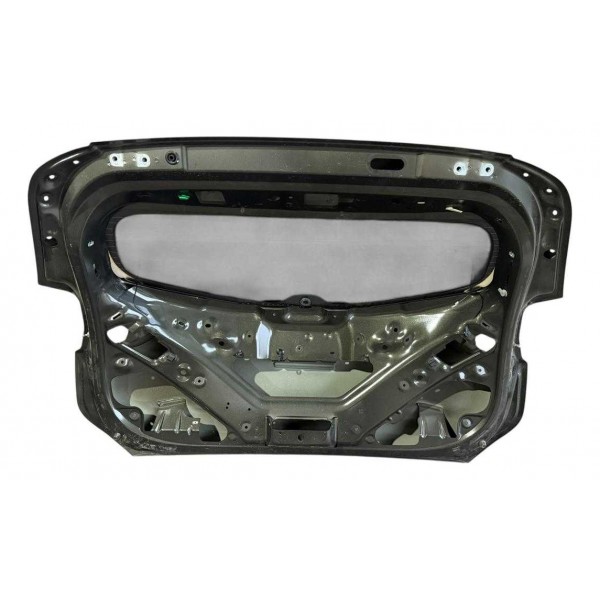 Tampa Traseira Gm Tracker 2020 A 2025 C/detalhe