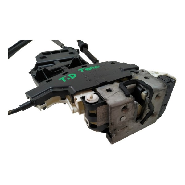 Fechadura Porta Tras Dir Fiat Toro 2018 A8837