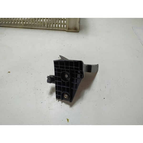 Suporte Modulo Abs Fiat Toro 1.8 2018 A8304