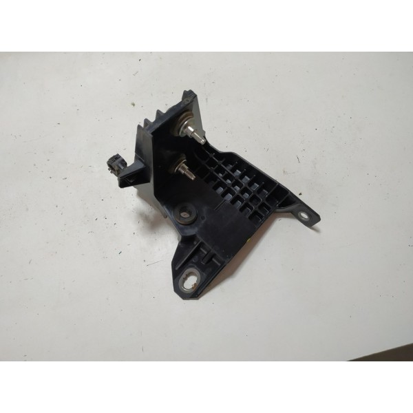 Suporte Modulo Abs Fiat Toro 1.8 2018 A8304