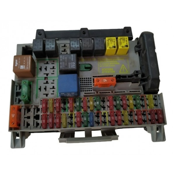 Caixa Fusível Gm Vectra 2.0 1997 A 2005  A8054 90504534