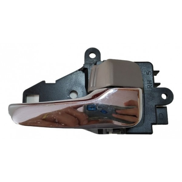 Maçaneta Interna Direita L200 Triton A7720