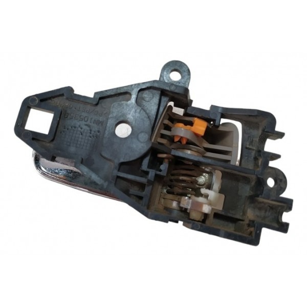 Maçaneta Interna Esquerda L200 Triton A7692