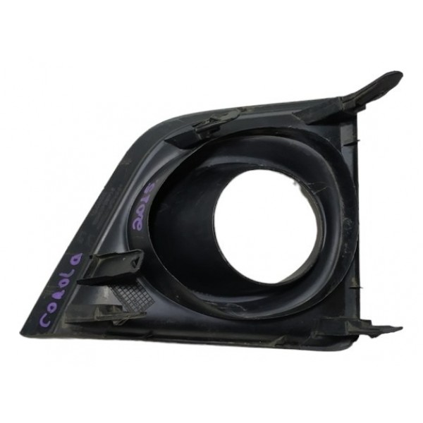 Moldura Farol Milha Le Corolla 2014/17 A7449 8148202460