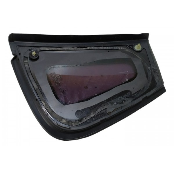 Vidro Fixo Traseiro Direito Peugeot 2008 2017 1.6 16v A6871