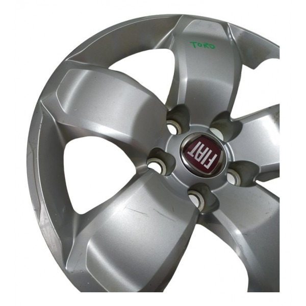 Calota Original Fiat Toro 2018 Peugeot 2008 17 1.6 16v A6851