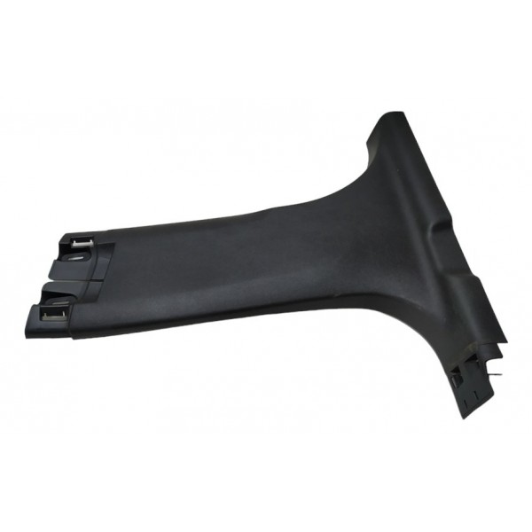 Acabamento Coluna Tras Esq Peugeot 2008 2017 1.6 16v A6844