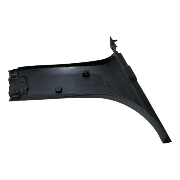 Acabamento Coluna Tras Esq Peugeot 2008 2017 1.6 16v A6844